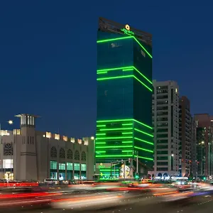 Отель La Quinta By Wyndham Al Wahda, Абу-Даби