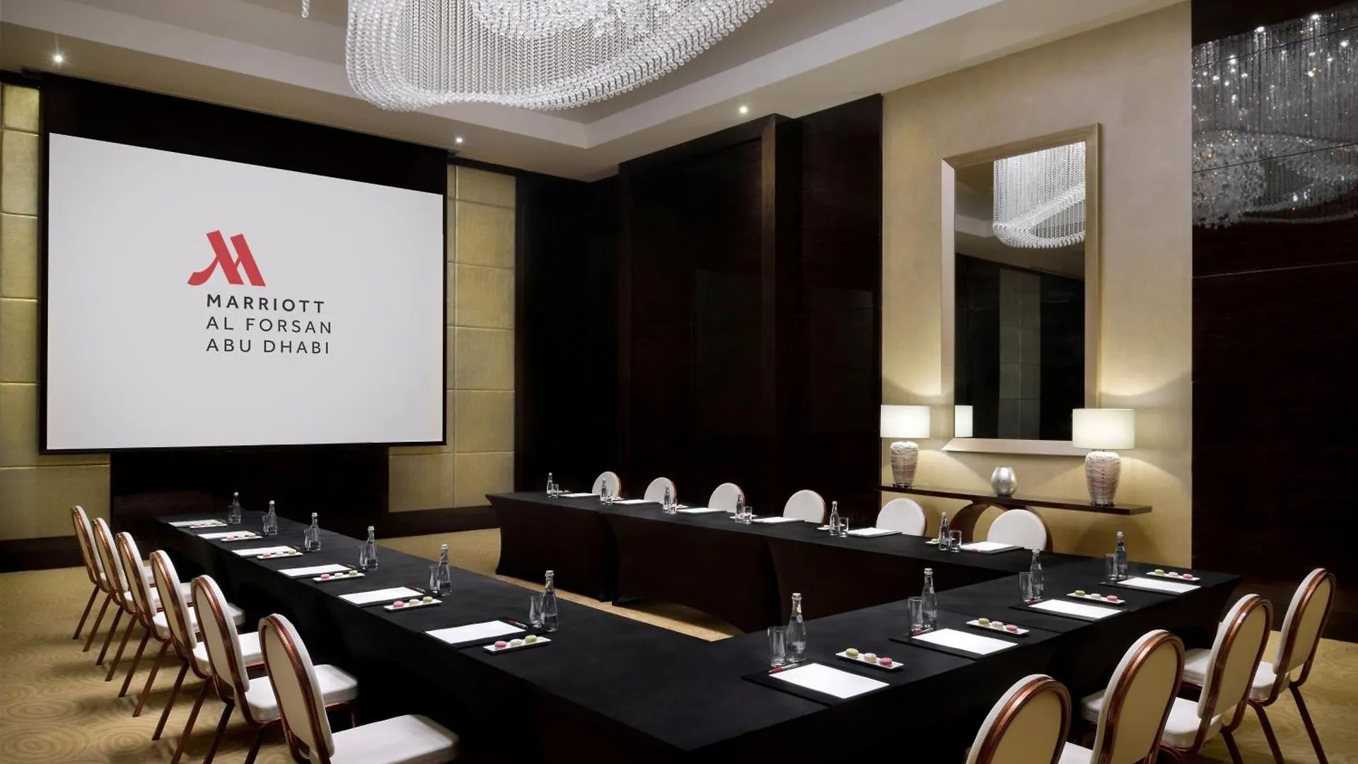 Marriott Hotel Al Forsan, Abu Dhabi 5*,